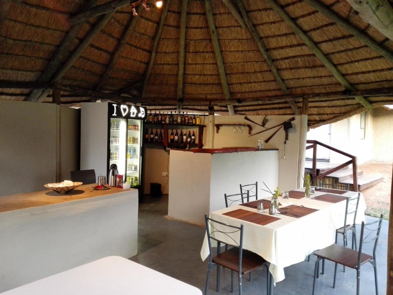 Chobe Sunset Chalets Lesoma Eksteriør billede