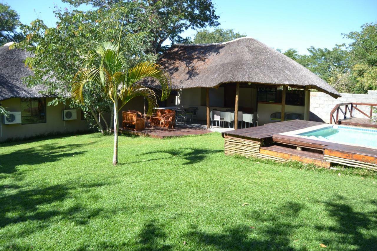 Chobe Sunset Chalets Lesoma Eksteriør billede