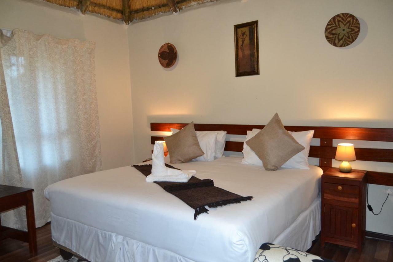 Chobe Sunset Chalets Lesoma Eksteriør billede