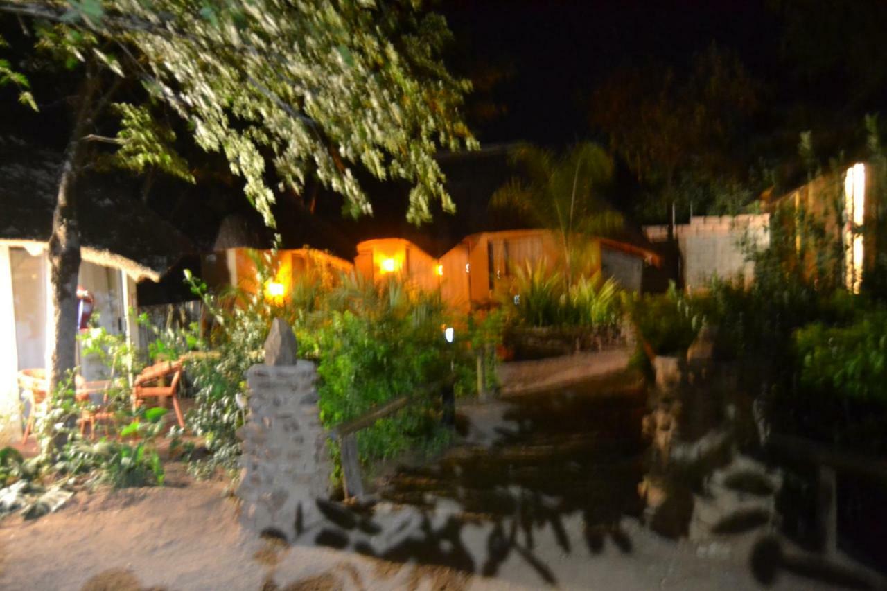 Chobe Sunset Chalets Lesoma Eksteriør billede